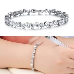 White gold plated bracelet with diamond 18k